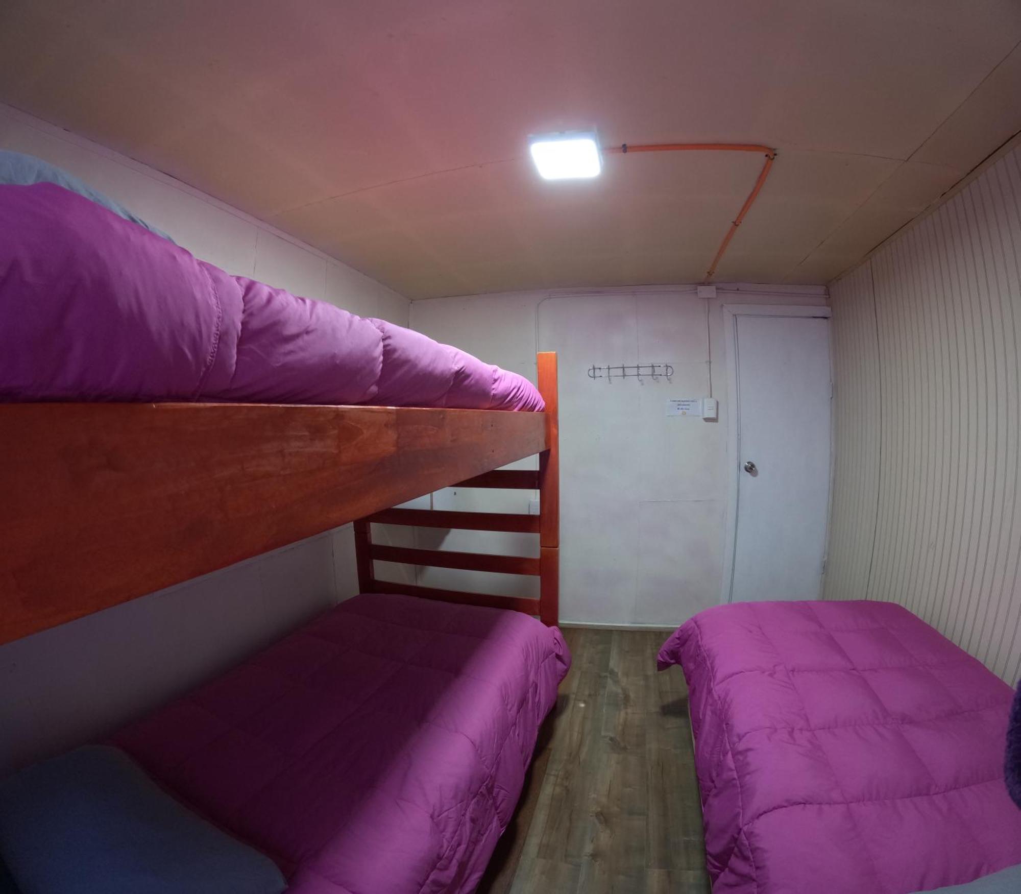 Hostel 53 Sur Puerto Natales Buitenkant foto