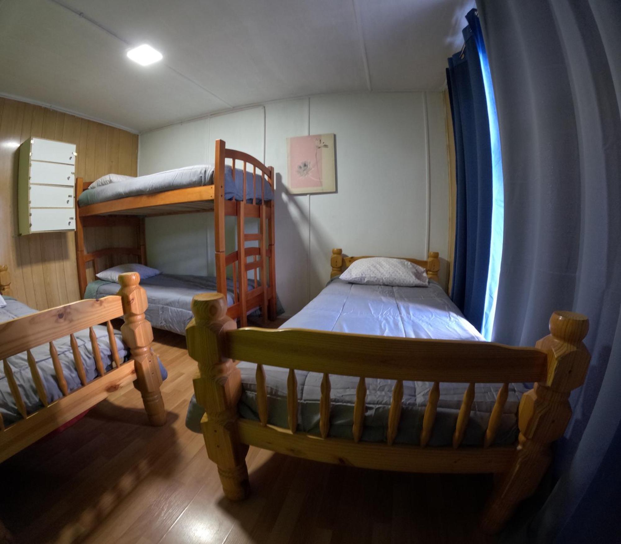 Hostel 53 Sur Puerto Natales Buitenkant foto