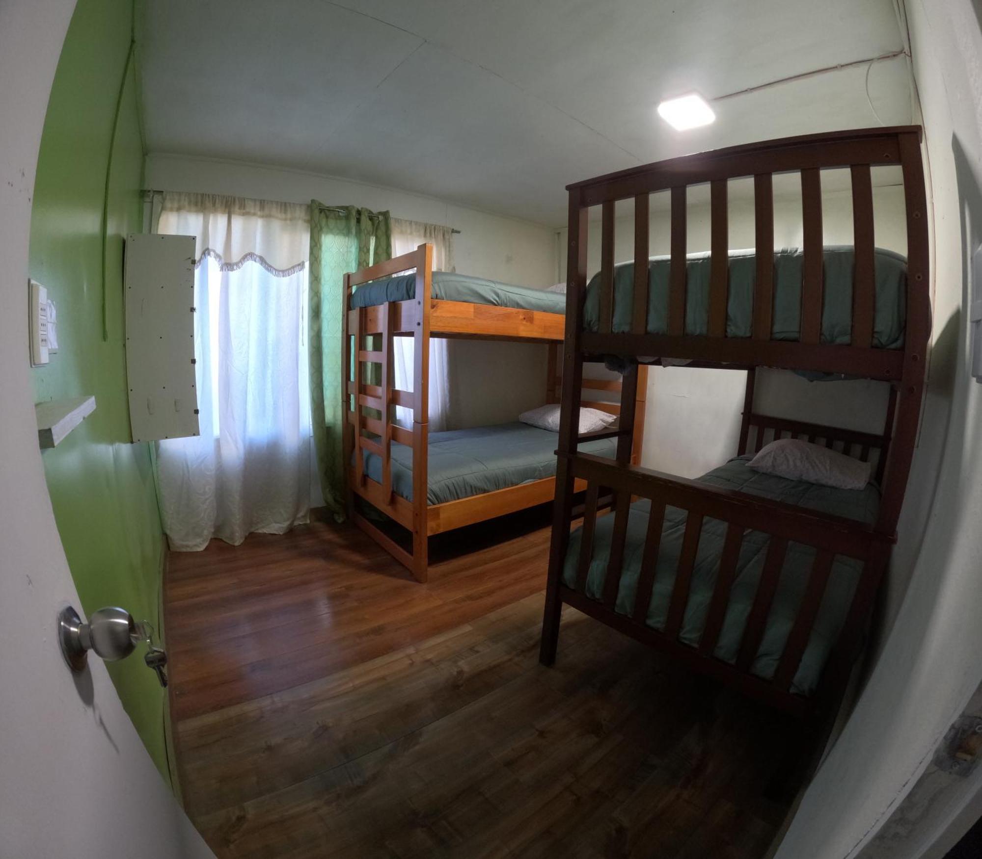 Hostel 53 Sur Puerto Natales Buitenkant foto